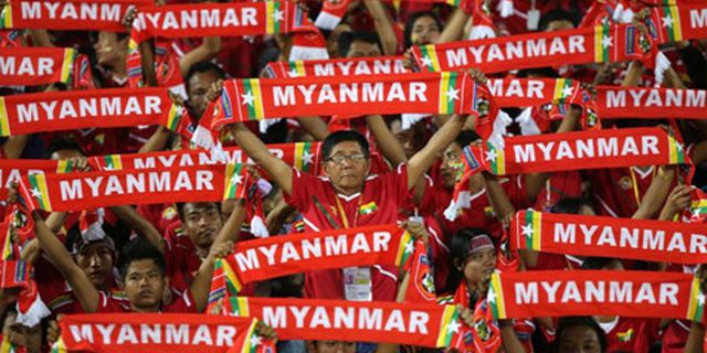 Polisi Tangkap 8 Suporter Myanmar Usai Kerusuhan Polisi Tangkap 8 Suporter Myanmar Usai Kerusuhan