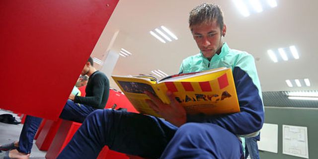 Photobook Teranyar Barcelona Segera Diluncurkan Photobook Teranyar Barcelona Segera Diluncurkan