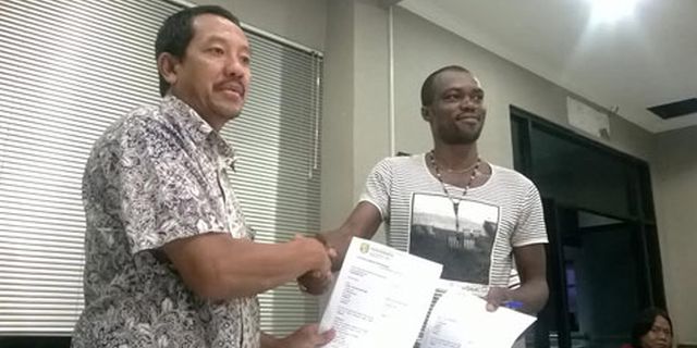 Gabung Persebaya, Monchare Reuni dengan Pacho dan Nzekou