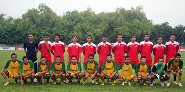 Liga Pabrik 2013 Dibuka di Surabaya Liga Pabrik 2013 Dibuka di Surabaya