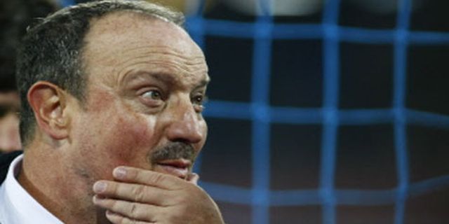 Ditahan Imbang, Benitez Salahkan Kondisi Lapangan Ditahan Imbang, Benitez Salahkan Kondisi Lapangan