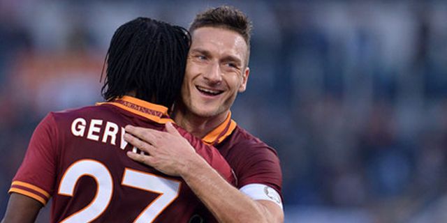 Empat Penyerang, Kunci Kemenangan Besar AS Roma Empat Penyerang, Kunci Kemenangan Besar AS Roma