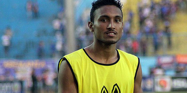 Persija Resmi Perpanjang Kerja Sama Dengan Rohit Chand