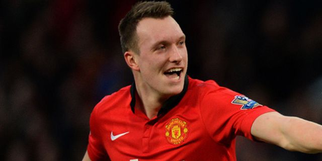 United Kehilangan Jones Selama Dua Pekan