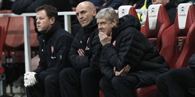 Just For Fun: Animasi Wenger vs Jaket Panjang