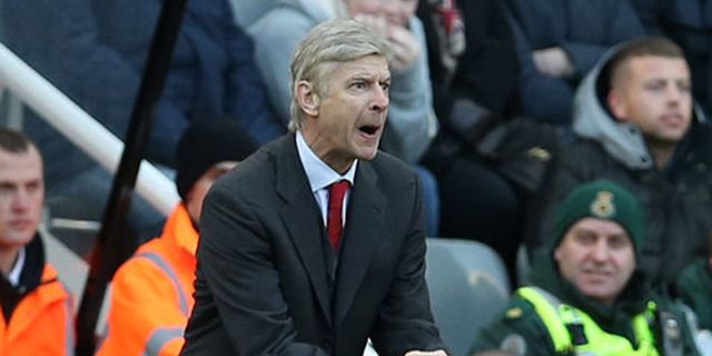 Wenger Puji Semangat Arsenal