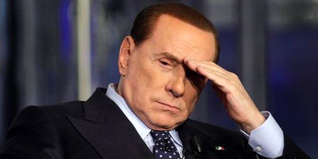 'Berlusconi Jengah Milan Penuh Pemain Setengah Matang'