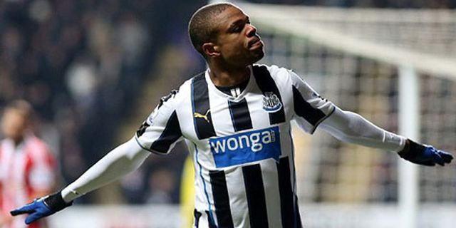 Newcastle Ingin Permanenkan loic Remy