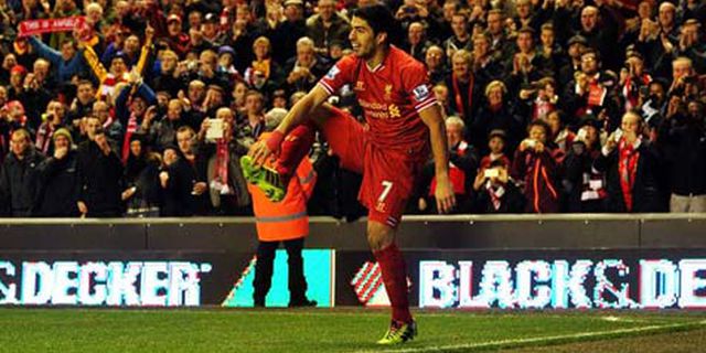 Cetak Gol di Tahun Baru, Suarez Catatkan Rekor Dalam Sejarah EPL