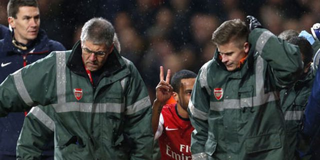 Wenger Ungkap Alasan Walcott Provokasi Fans Spurs