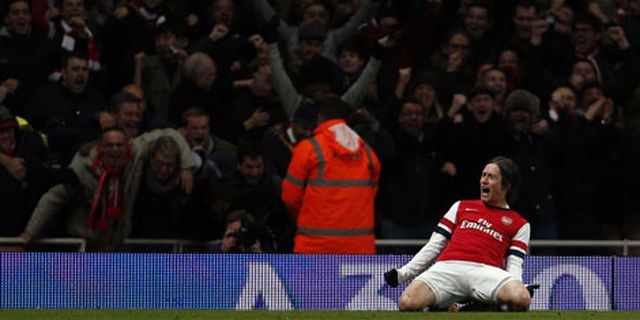 Rosicky Puas Mampu Atasi Tottenham