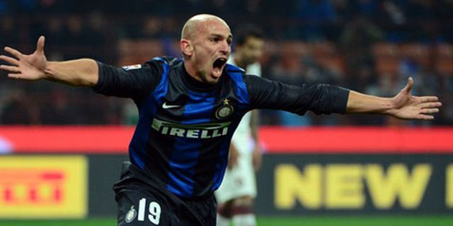 Empat Klub Elit Inggris Incar Cambiasso