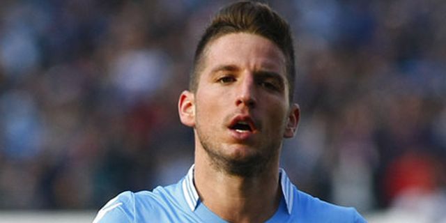 Mertens: Napoli Belum Menyerah Soal Scudetto