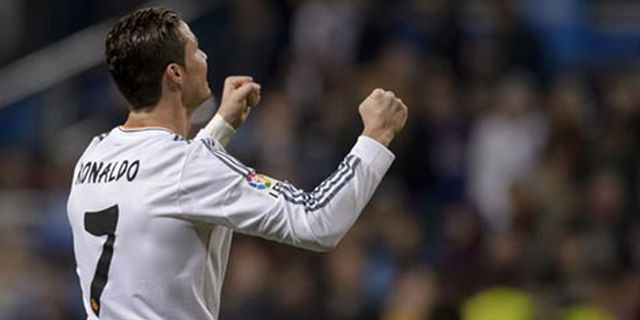 Ronaldo Cetak Gol ke-400