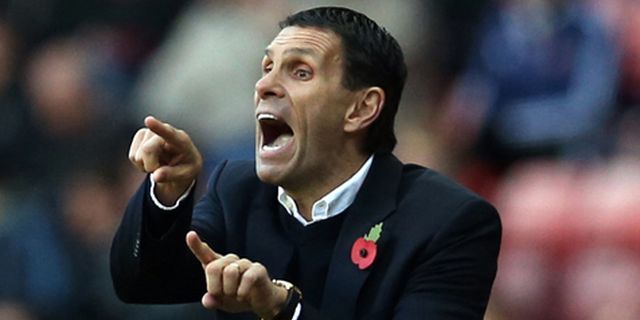 Poyet: Moyes Kesulitan di MU? Wajar