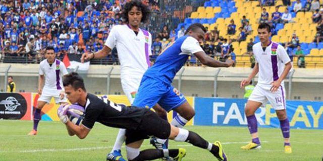 Highlights IIC: Persib Bandung 7 - 1 Persita Tangerang