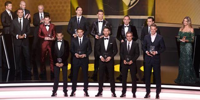 Ballon d'Or Meleset, Barca Pertahankan Tradisi FIFPro XI