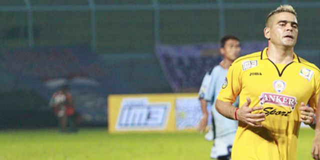 Riedl Buka Peluang El Loco Gonzales Kembali ke Timnas