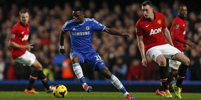 Phil Jones: Kami Mendominasi Chelsea Phil Jones: Kami Mendominasi Chelsea