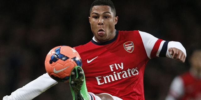 Serge Gnabry Incar Posisi Theo Walcott di Arsenal