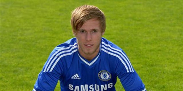 Pelatih Ceko Sarankan Tomas Kalas Pindah Dari Chelsea