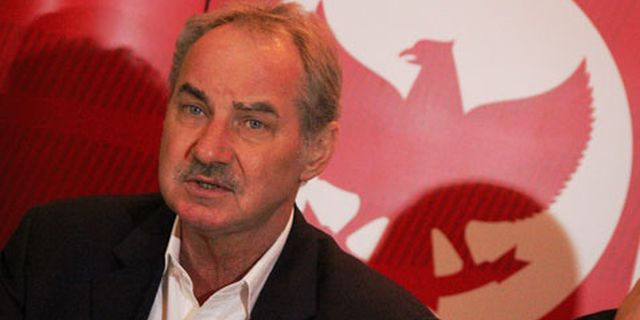 Alfred Riedl Fokus Pemain Kompetisi Dalam Negeri Alfred Riedl Fokus Pemain Kompetisi Dalam Negeri