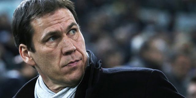 Candela: Rudi Garcia Lebih Baik Dari Benitez Candela: Rudi Garcia Lebih Baik Dari Benitez