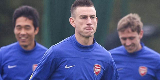 Koscielny Berdebar Hadapi 'Neraka Februari'