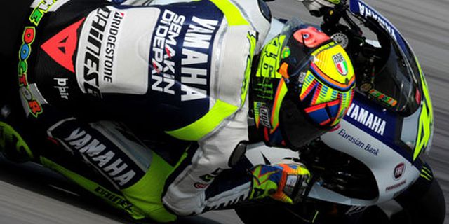 Para Pebalap MotoGP Pamer Helm Baru untuk Uji Coba