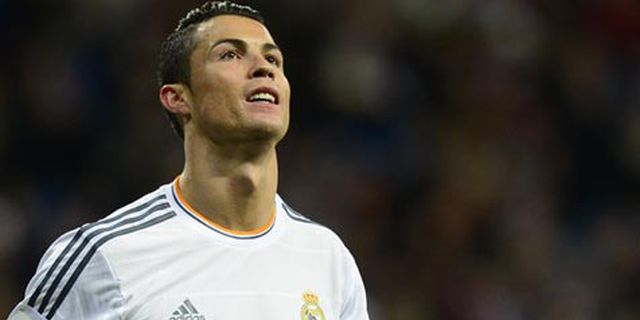 'Target Ronaldo Sapu Semua Trofi, Termasuk Champions'