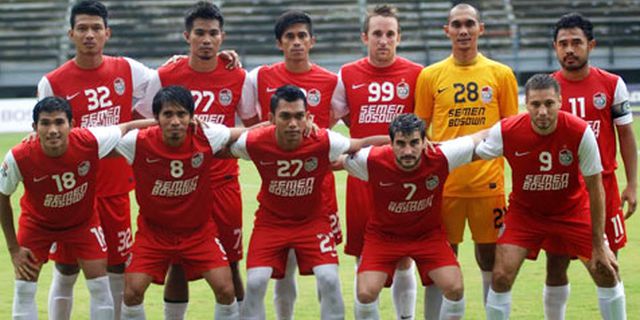 Laga Melawan Persela Diundur, PSM Bertahan di Surabaya