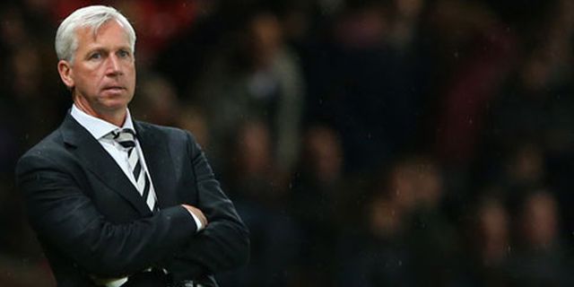 Pardew Tak Lagi Mendapat Respek dari Skuat Newcastle