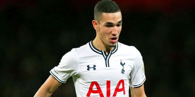 Nabil Bentaleb Akhirnya Pilih Bela Tim Nasional Algeria