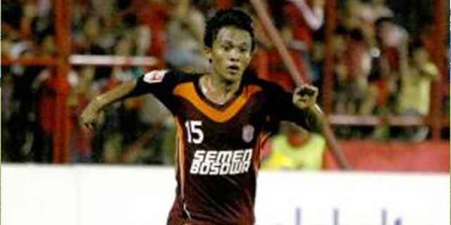 Syamsul Masih Berduka, Kesempatan Duo Rasyid-Kurniawan