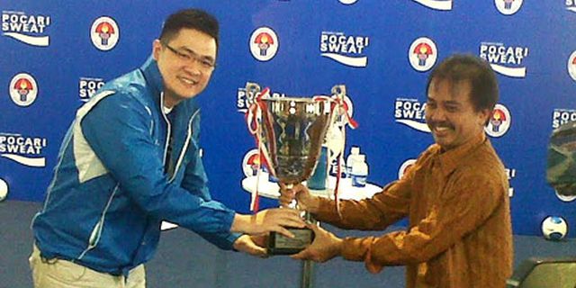 Roy Suryo Dukung Pocari Sweat Futsal Championship 2014