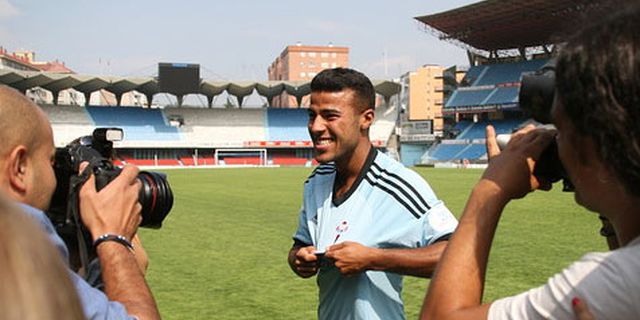 Celta Masih Ogah Pulangkan Rafinha ke Barca