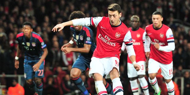 Kegagalan Ozil Buat Arsenal 'Kehabisan Bensin'