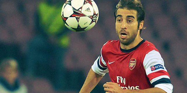 Flamini Bantah Perpecahan Dengan Ozil Flamini Bantah Perpecahan Dengan Ozil