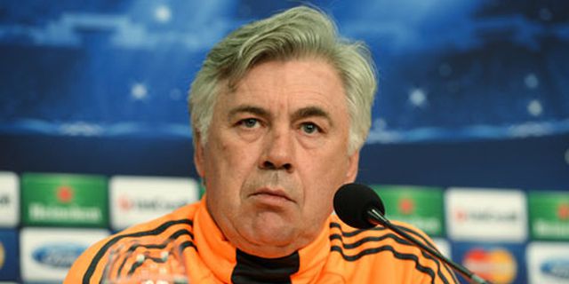 Ancelotti Antisipasi Duel Ronaldo vs Huntelaar