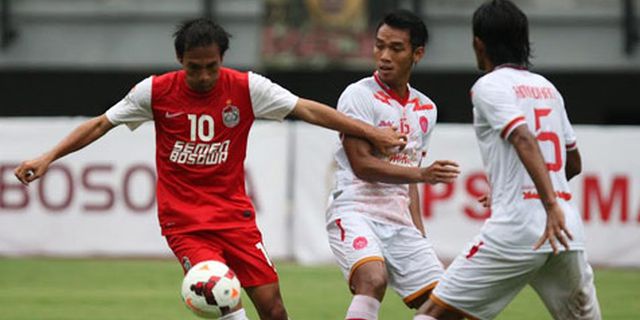 PSM Andalkan Duet 'Lokal' Lawan Persela PSM Andalkan Duet 'Lokal' Lawan Persela