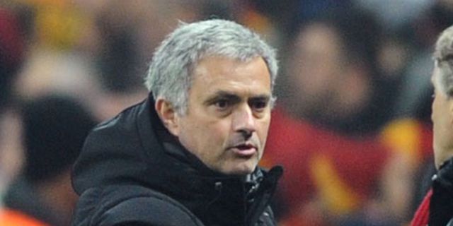 Mourinho: Drogba Bukan Pelatih