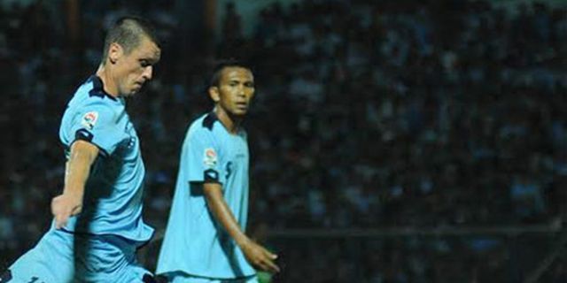 Review ISL: Persela Lumat PSM 3-1