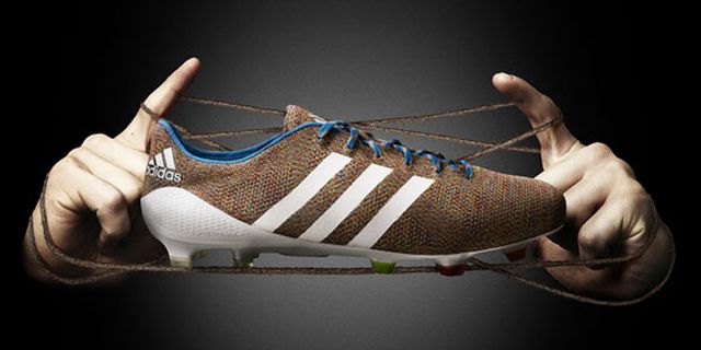 Detail Sepatu Rajutan Spesial Adidas Untuk Suarez