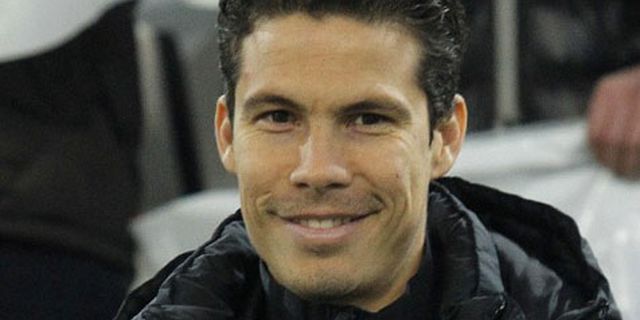 Mazzarri Tak Pastikan Hernanes Turun Kontra Roma Mazzarri Tak Pastikan Hernanes Turun Kontra Roma