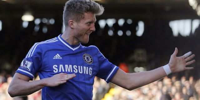 Review: Hat-trick Schurrle Runtuhkan Craven Cottage Review: Hat-trick Schurrle Runtuhkan Craven Cottage