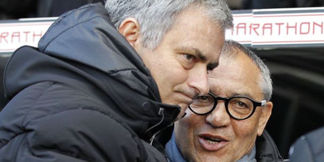 Rehat Derby London, Mourinho Bungkam