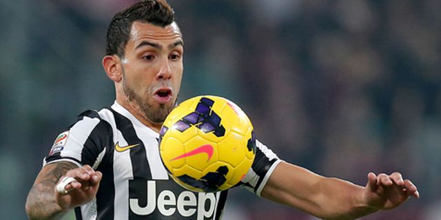 Gol Cantik Tevez Buat Buffon Terkesima