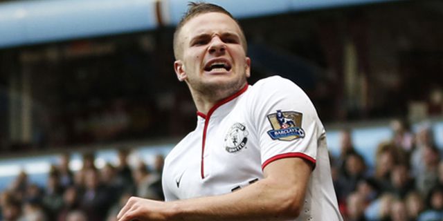 Suporter Inggris Bersatu Usir Cleverley Dari Timnas