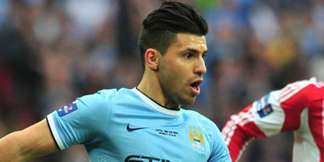 Trofi Perdana, Aguero Sanjung Pellegrini