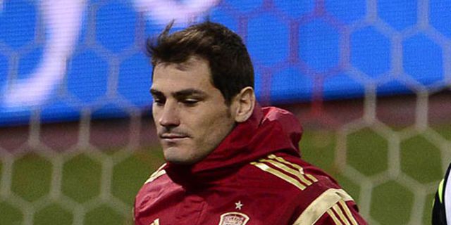 Regenerasi, Casillas Yakin Legiun Veteran Spanyol Aman